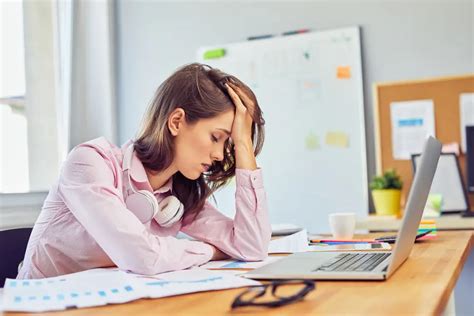 Проблемы и решения, связанные с работой горячей линии