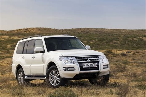 Реальность: оцинкованный кузов Mitsubishi Pajero долговечный и надежный
