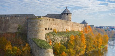 Строительство крепости: хитрости и секреты
