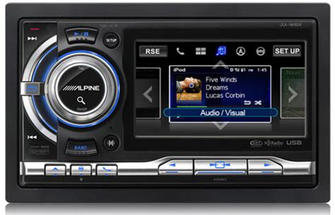 Наслаждайтесь музыкой с iPod через автомагнитолу Alpine EX11