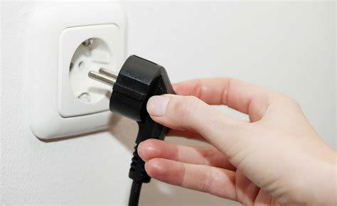 Отключение и выключение питания