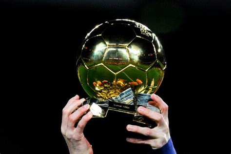 Как получить золотой мяч в FIFA 20