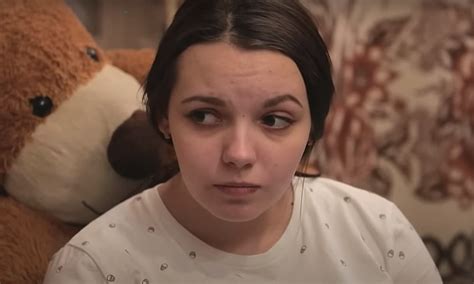 Судьба участников проекта "Беременна в 16" Маши и Артема в городе Калуга
