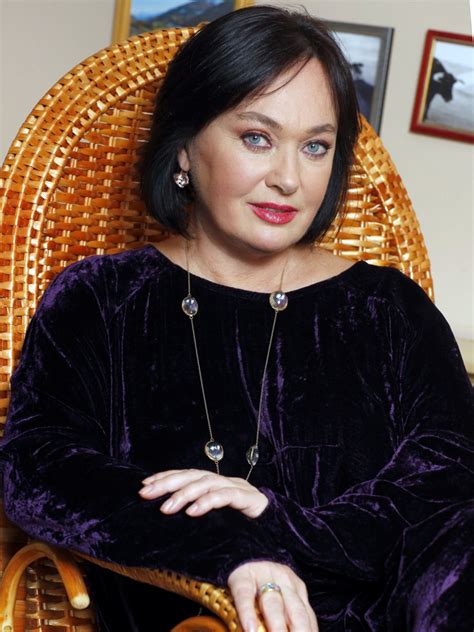  Лариса 
