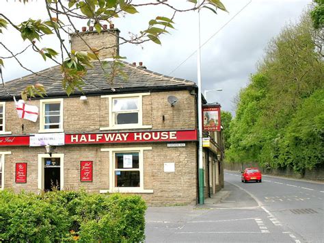  Halfway house прохождение 