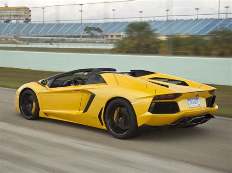 Lamborghini Aventador LP 700-4