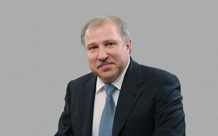 Эдуард Худайнатов