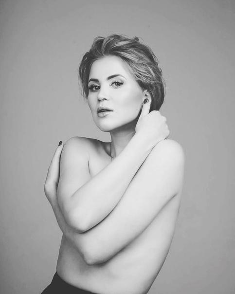 Ангелина Робигуд