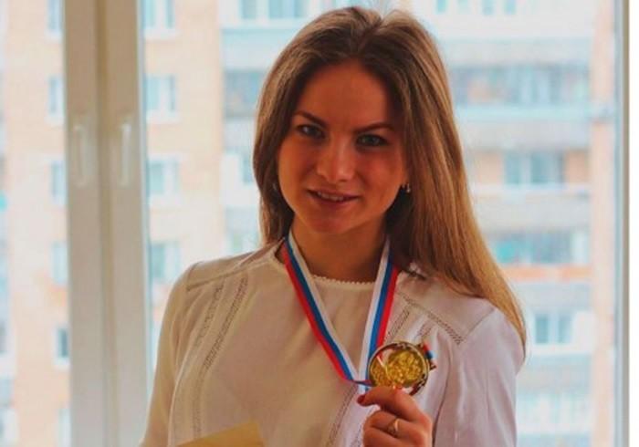 борьба на руках кристина тихонова