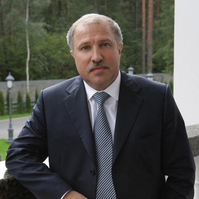 Эдуард Худайнатов
