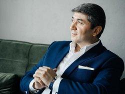 Биография и личная жизнь Саидмурода Давлатова, его жена, карьера и успех
