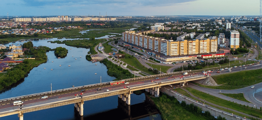 Река Кама, на которой стоит город, река Набережный Черный