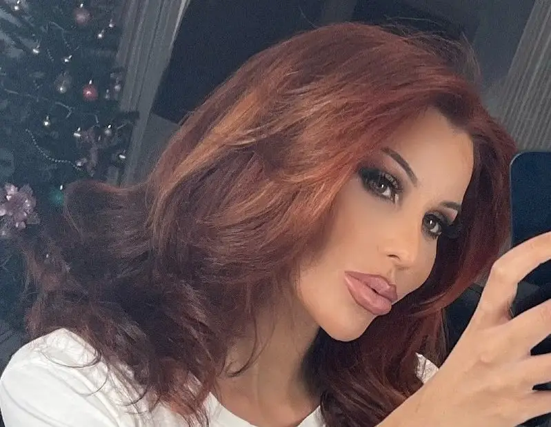 Элис Джадж 3