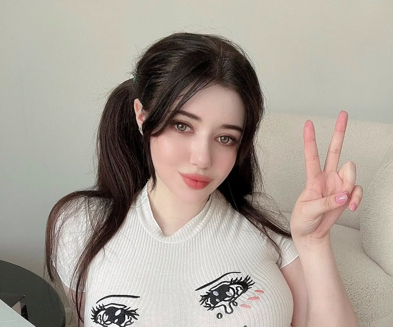 Алиночка бахунка королева 1