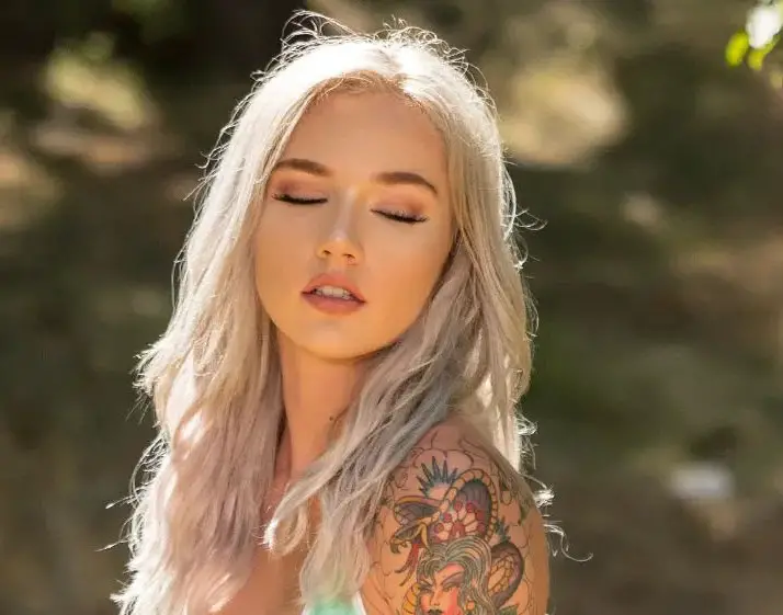 April Jayne 5 Эйприл Джейн Кадры 4 Эйприл Джейн Кадры 2