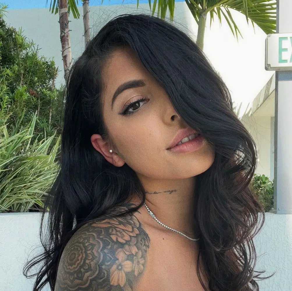 Джина Валентина 4