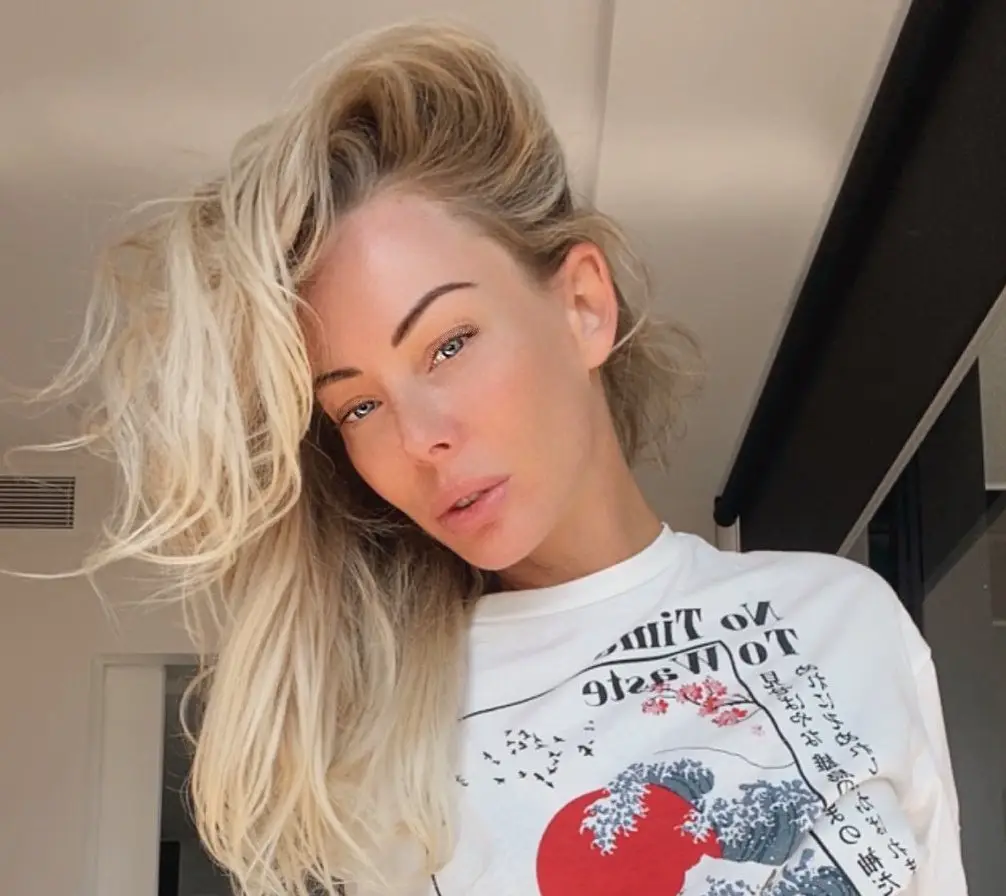 Изабель Дельтор 1