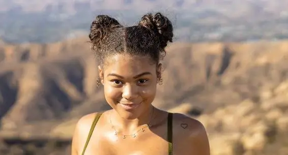 Мишель Андерсон