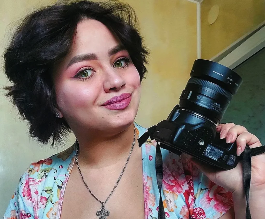 Вале Благоева 6